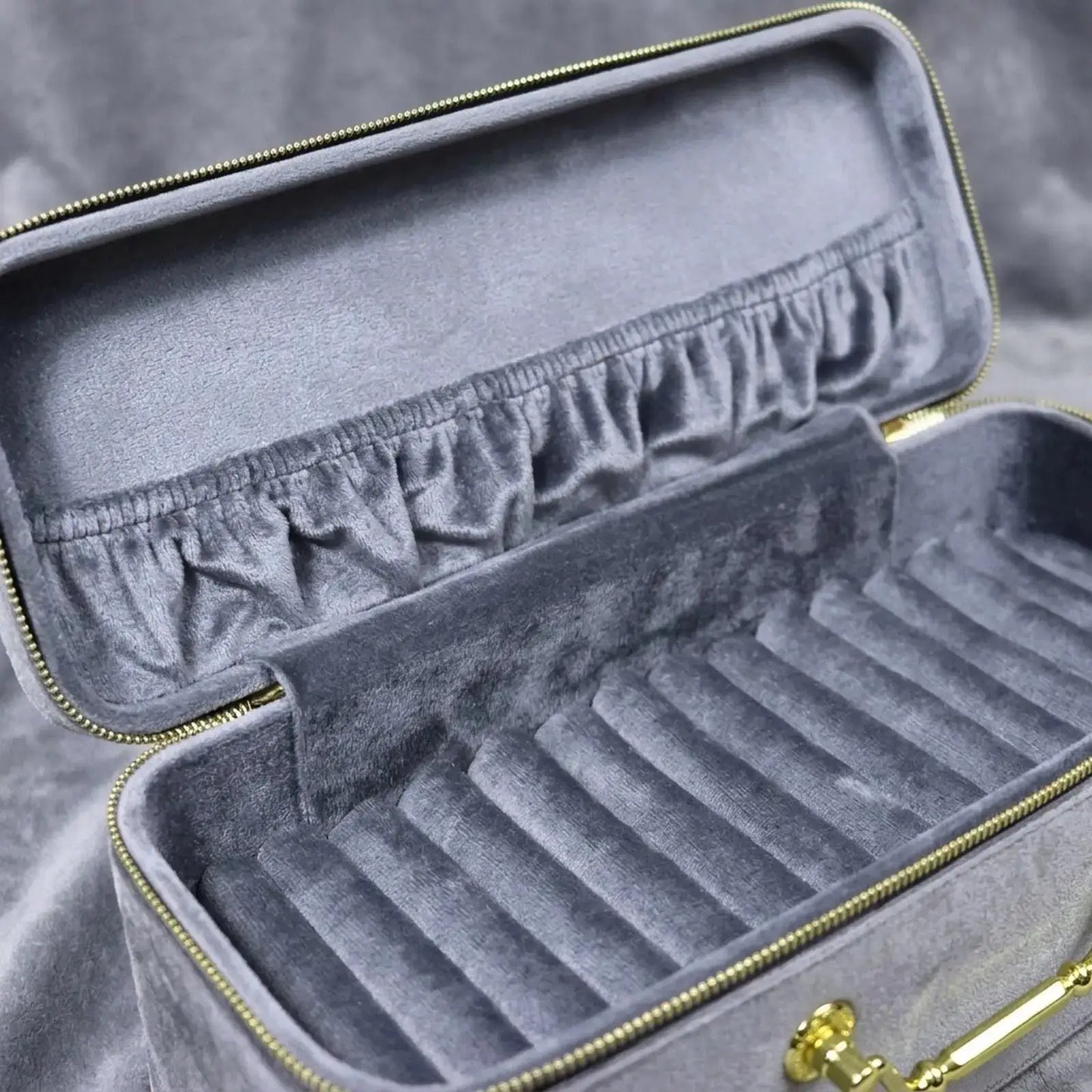 Bracelet Case Jewelry Organiser 15 Slots Gift Velvet Portable Presentation Box for Retail Stores Anniversary Art Craft Fairs from PriceLows™
