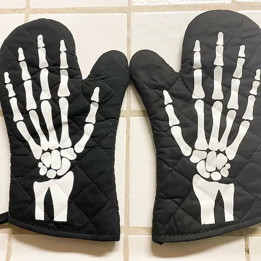 Oven Mitt | High Heat Resistant | Halloween Horror Design | One Size