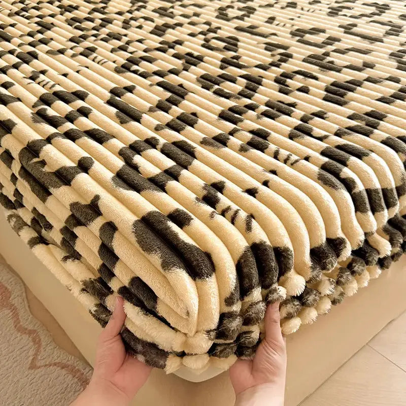 Fitted Sheet | 400 Thread Count | 100 Percent Polyester | Printed Deep Pocket