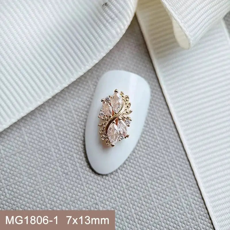 10pcs/lot Luxury Flower Love Heart Zircon Metal Nails Jewelry Material Decorations Nail Art Accessories Charms Parts Supplies from PriceLows™