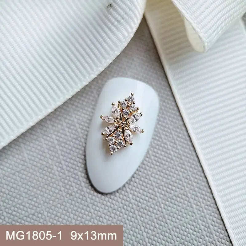 10pcs/lot Luxury Flower Love Heart Zircon Metal Nails Jewelry Material Decorations Nail Art Accessories Charms Parts Supplies from PriceLows™