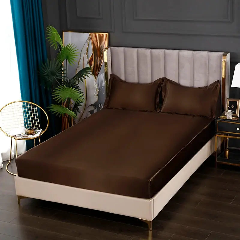 Satin Fitted Sheet | 35cm Deep Pocket | Elastic Hem | 140x200 King