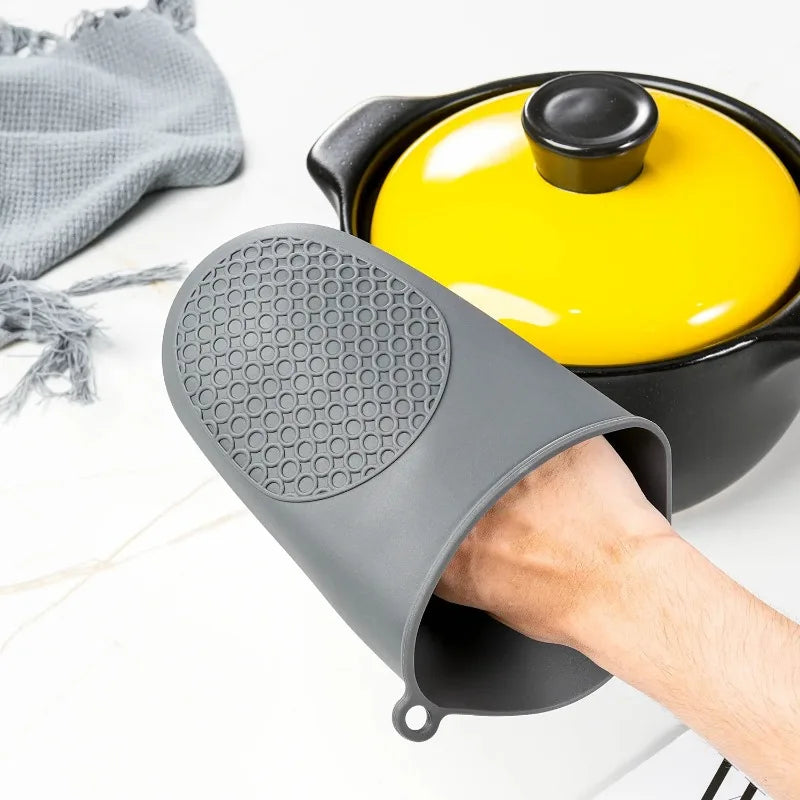 Honeycomb Silicone Oven Mitts | Heat Resistant Up To 450F | Non Slip