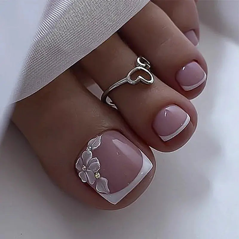 Press On Toe Nails | French Tip | Rhinestone Heart | 24 Piece Set