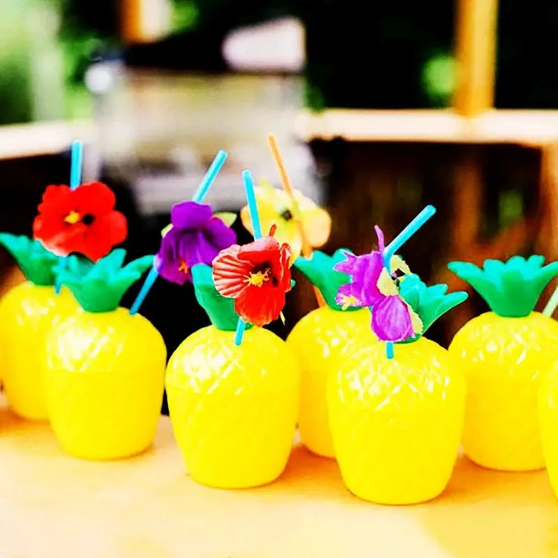 Plastic Drinking Cups | Pineapple & Coconut Design | 6 Pack