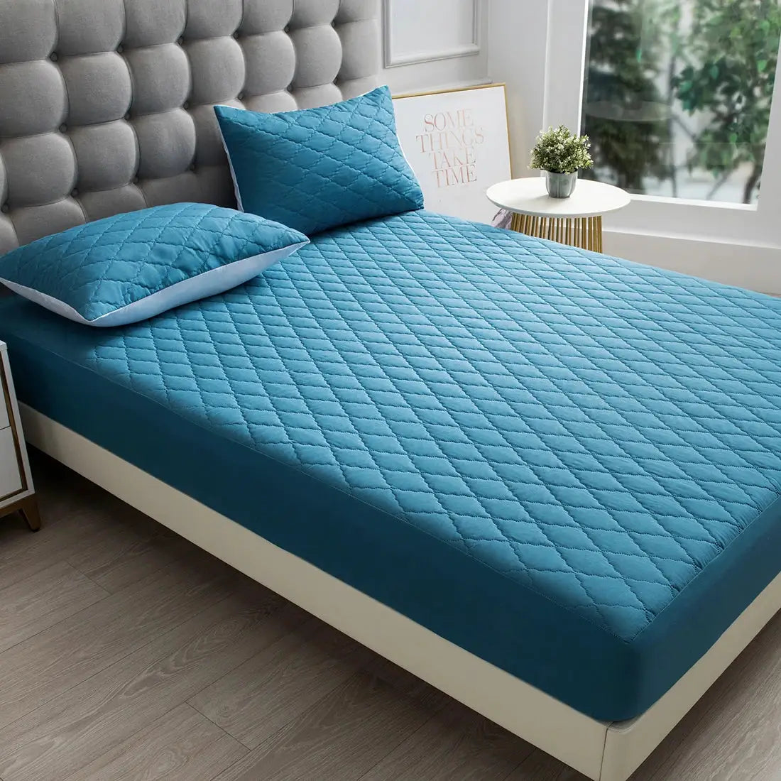 XM-Luvetoria 1pc Fitted Sheet Splash-proof Quilting Bed Cover Bedroom Mattress Protector Solid Color Bed Cover Sheet Soft Polyester Bed Cover from PriceLows™