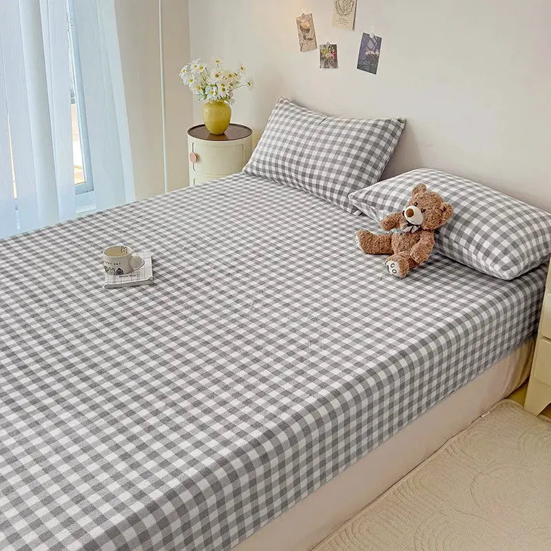 Fitted Bed Sheet | Polyester Fleece | Plaid Pattern | Single Queen King