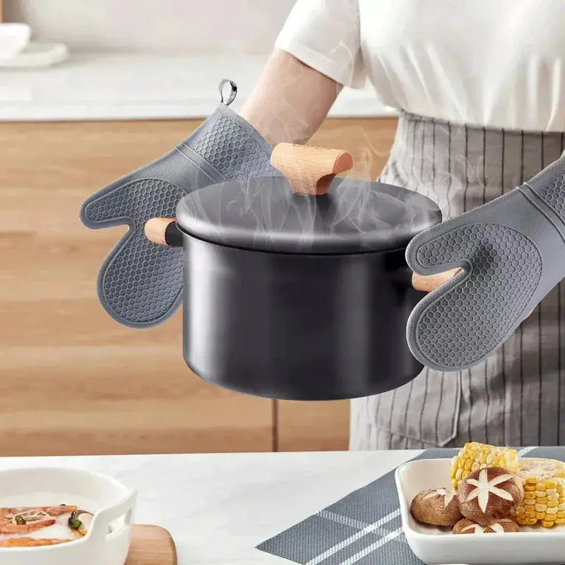 Silicone Oven Mitts Set | Heat Resistant | Soft Cotton Lining | One Size