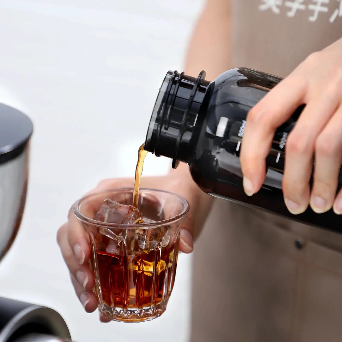 Bincoo 600ml Cold Brew Coffee Tea Maker with 300-Mesh Filter Leakproof Iced Drink Travel Tumbler BPA-Free Tritan Material from PriceLows™