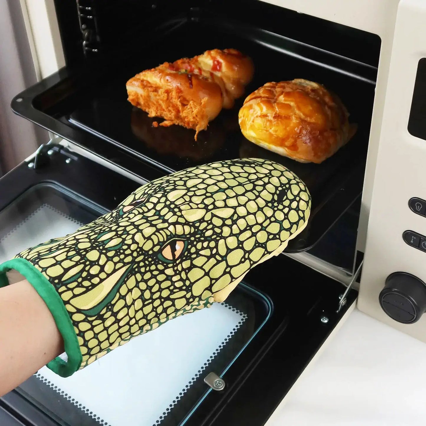 Oven Mitts | Crocodile Pattern Cartoon Animal | Heat Resistant Thickened