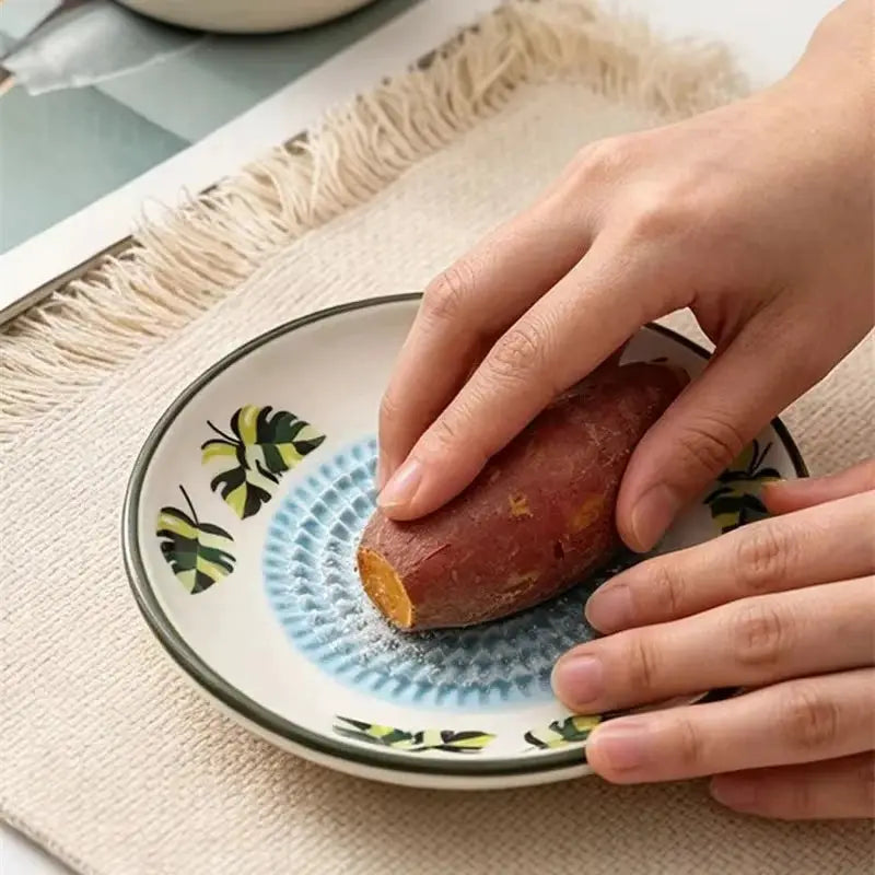 Ceramic Ginger Grater | Manual Operation | Portable Design