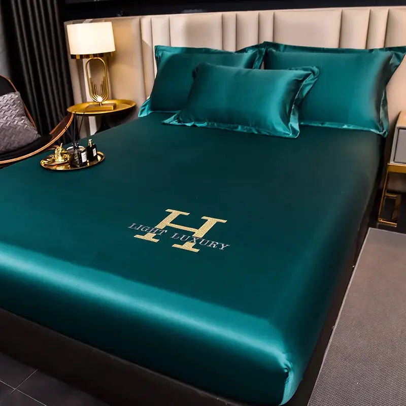 Satin Fitted Sheet | Non Slip | Deep Pocket | Queen Size