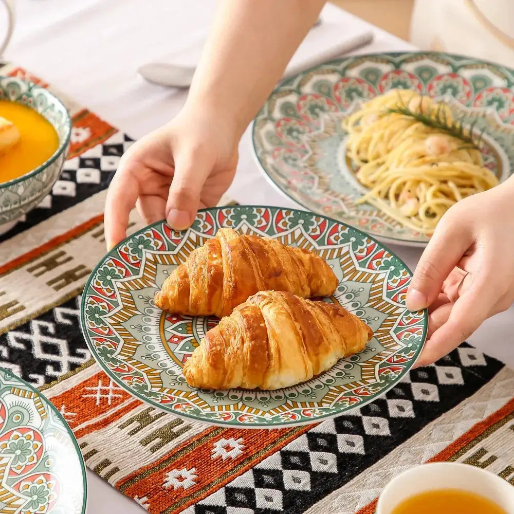 Vancasso Bohemian Mandala Patterned Ceremic Tableware 16PCS Porcelain Dinnerware Set with Dinner Plate Dessert Plate Bowl Mug from PriceLows™