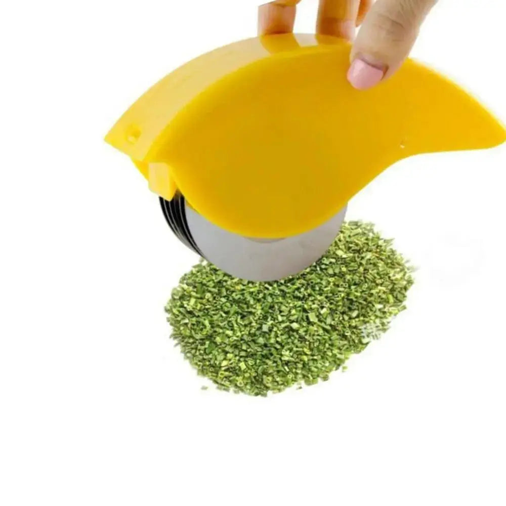 Parsley Chopper Roller | 6 Stainless Steel Blades | Plastic Body | H1L29