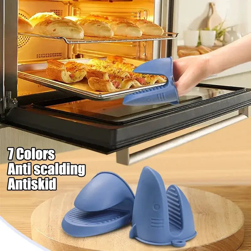 Oven Mitts | Shark Shaped Silicone | Anti Slip Heat Resistant | One Size