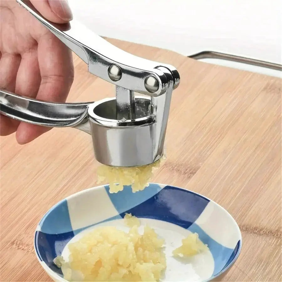 Commercial Heavy Duty Garlic Press & Multi-Tool. 18cm, Aluminum, for Restaurant, Durable from PriceLows™