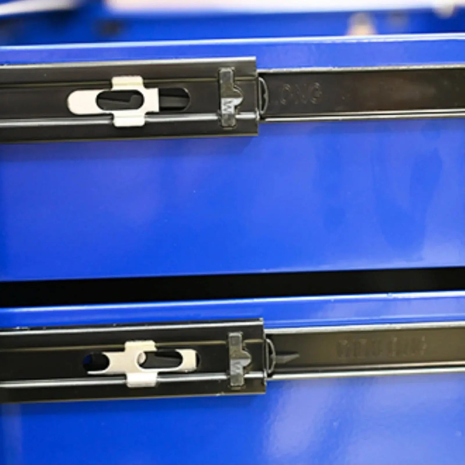 Cabinet, Box, 7 Drawer Rolling Tool Box with Key Lock for Garages, Workshops, Repair Shops, Blue; Steel Rolling Tool Boxes from PriceLows™