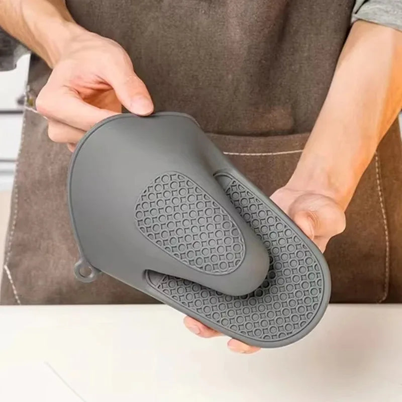 Honeycomb Silicone Oven Mitts | Heat Resistant Up To 450F | Non Slip