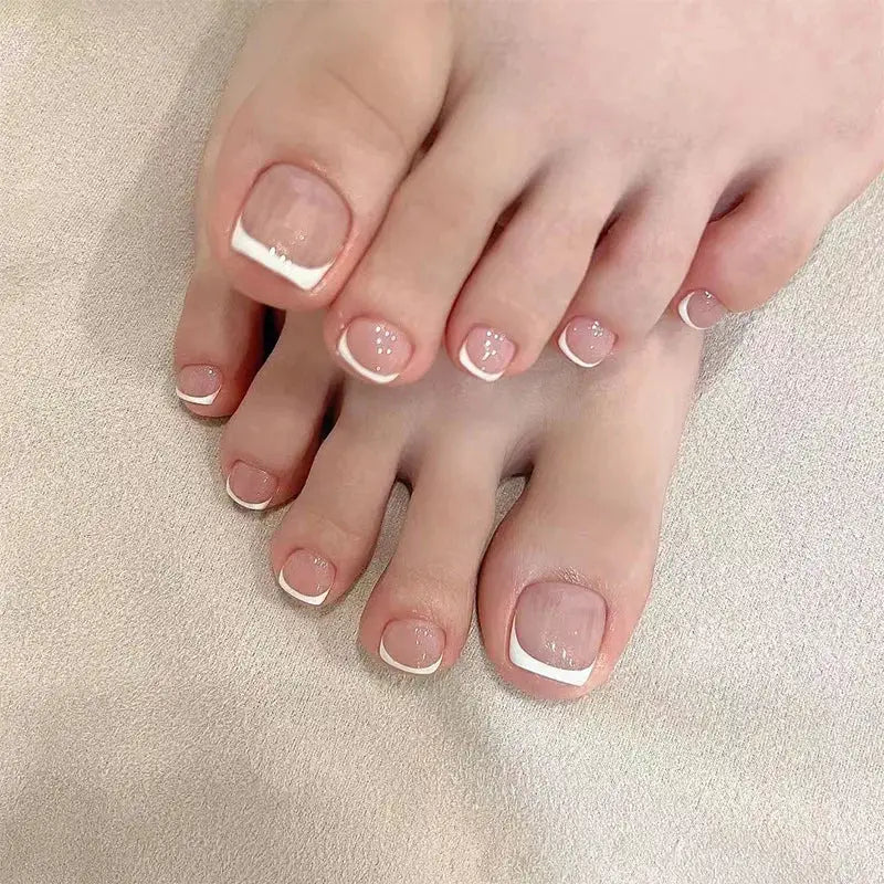Press On Toe Nails | French Tip | Rhinestone Heart | 24 Piece Set