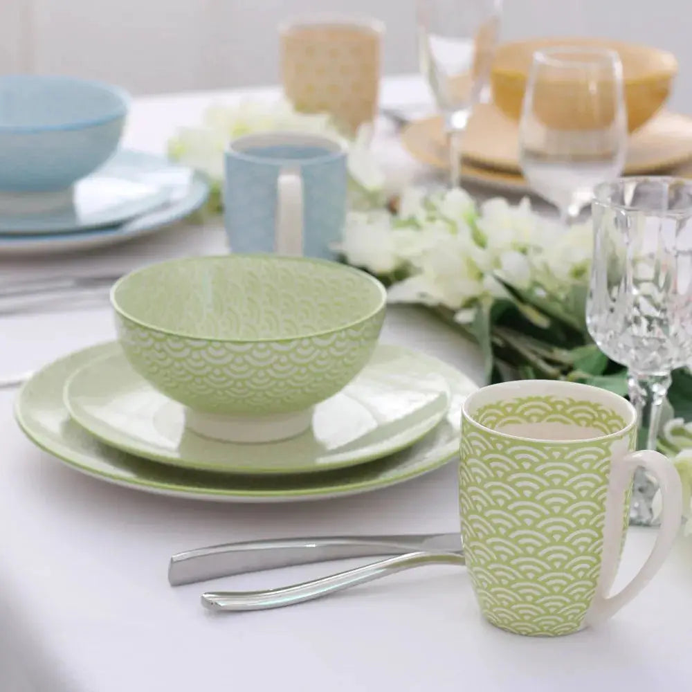 Vancasso Natsuki 16 Pieces Porcelain Multi-Colour Japanese-style Dinnerware Set with 4PCS Dinner Plate Dessert Plate Bowl Mug from PriceLows™