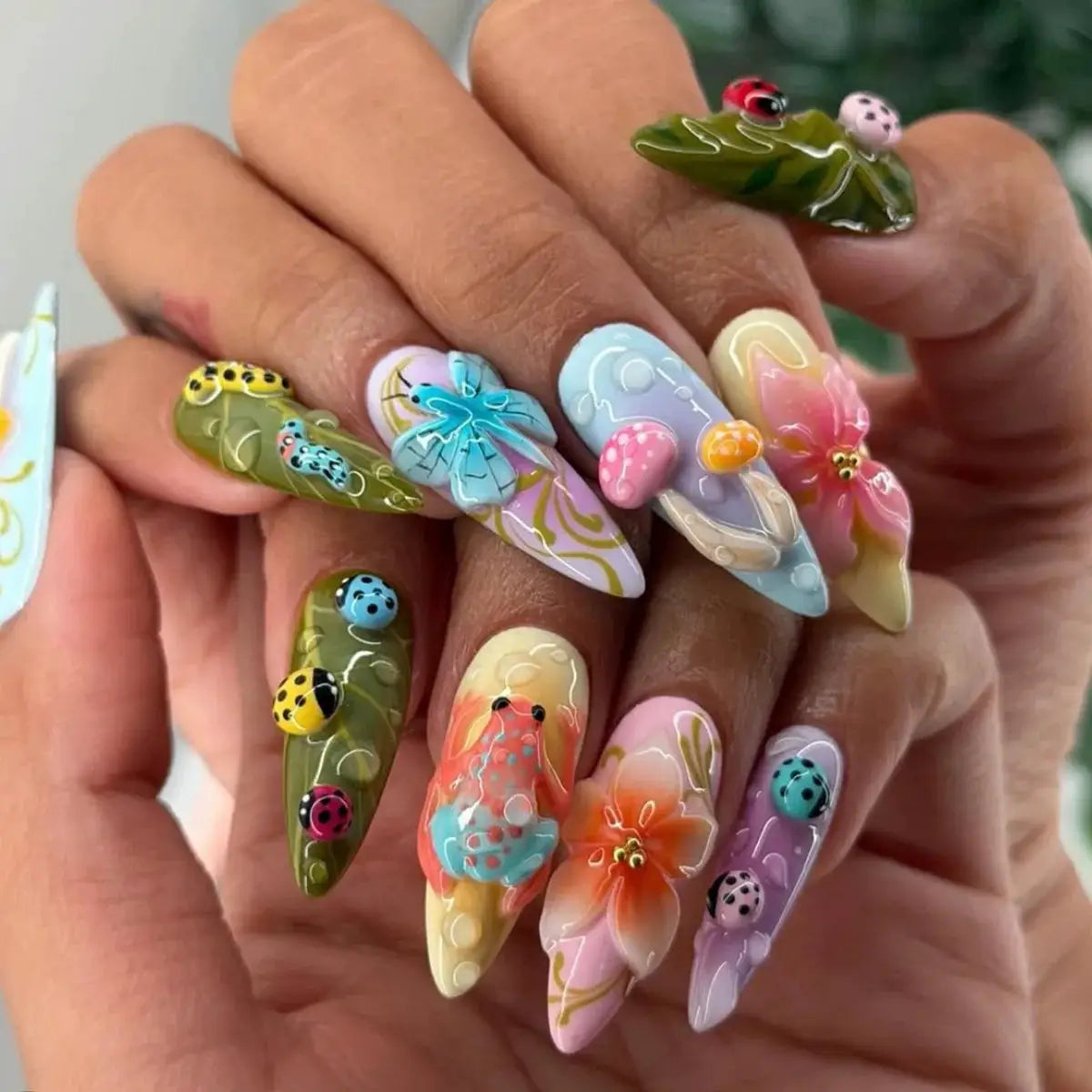 Almond Press On Nails | Acrylic Finish | Pearl Flower Design | 24 Piece Set
