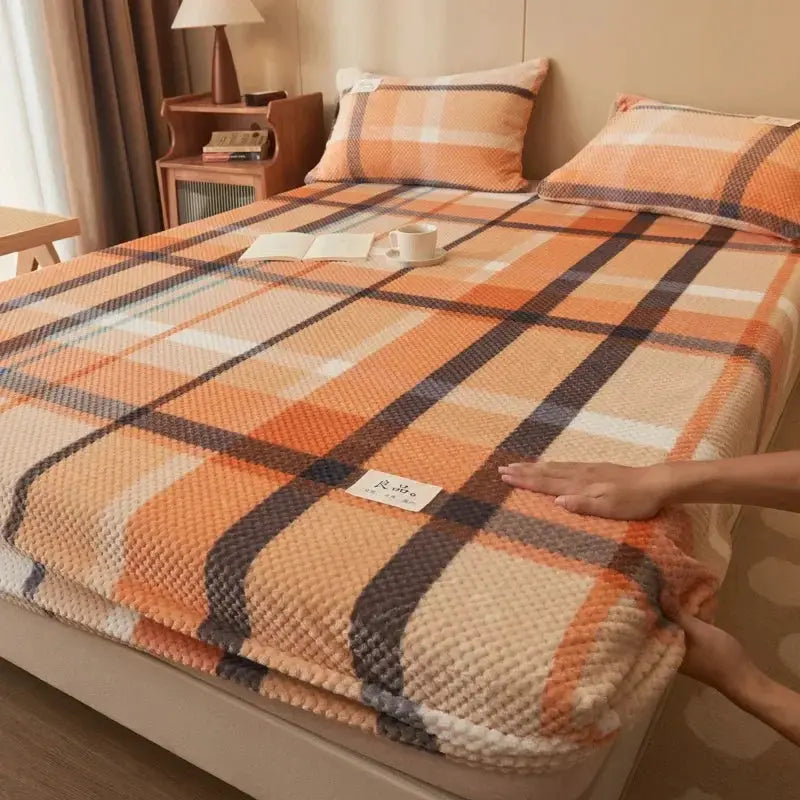 Coral Fleece Fitted Sheet | 400 Thread Count | Deep Pocket Fit | Twin To King
