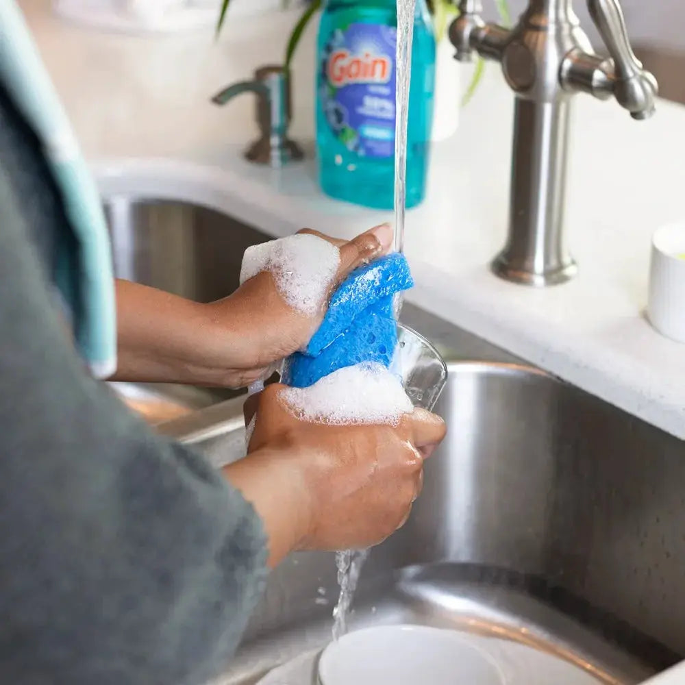 Dish Soap | Ultra Concentrate | Honey Berry Hula Scent | 90 Fl Oz