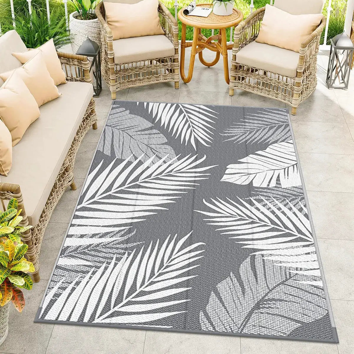 Double-Sided Outdoor Waterproof Reversible Mats Plastic Straw Patio Rugs PP Material Double Layer Woven Carpet Family Picnic Mat from PriceLows™
