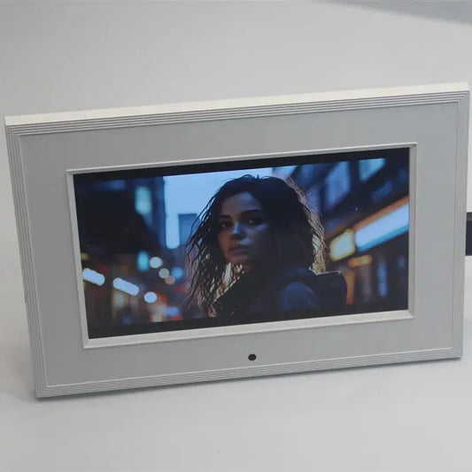 Digital Photo Frame | 7 Inch Display | 1024x600 | Remote Included from PriceLows™