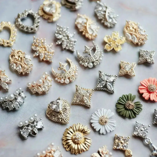 10pcs/lot Luxury Flower Love Heart Zircon Metal Nails Jewelry Material Decorations Nail Art Accessories Charms Parts Supplies from PriceLows™