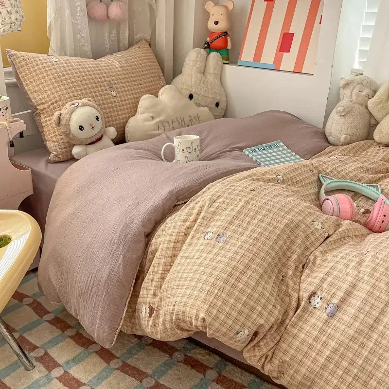 Cartoon color plaid bed sheet four-piece set student cute soft quilt cover dormitory three-piece set from PriceLows™