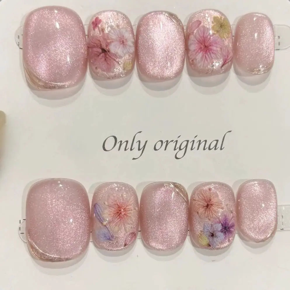 Press On False Nails | Short Round Floral Design | Medium Fit | 10 Piece Set