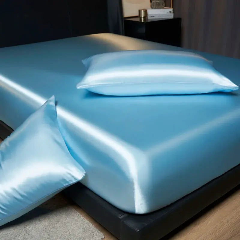 Satin Fitted Sheet Set | Smooth Polyester | Deep Pocket Fit | Queen King
