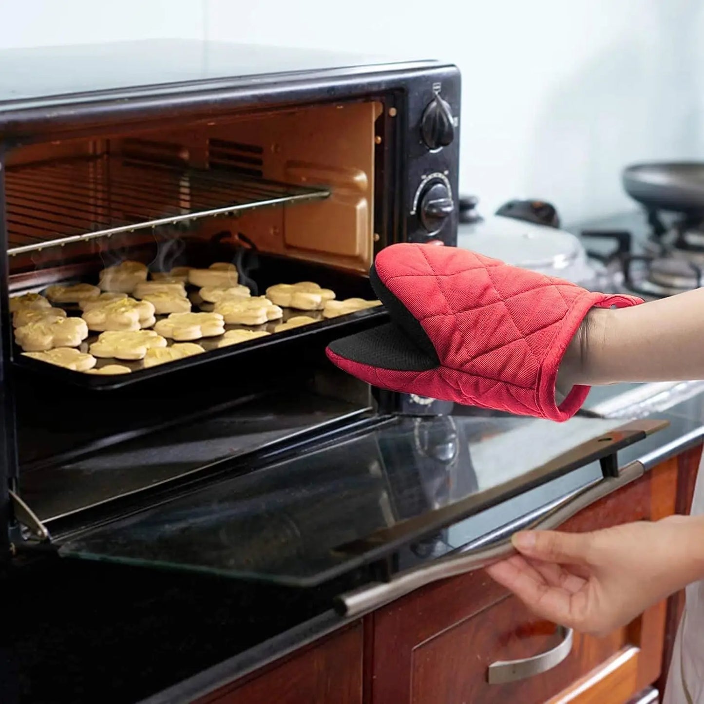 Oven Mitts | High Heat Resistant | Non Slip Grip | One Size