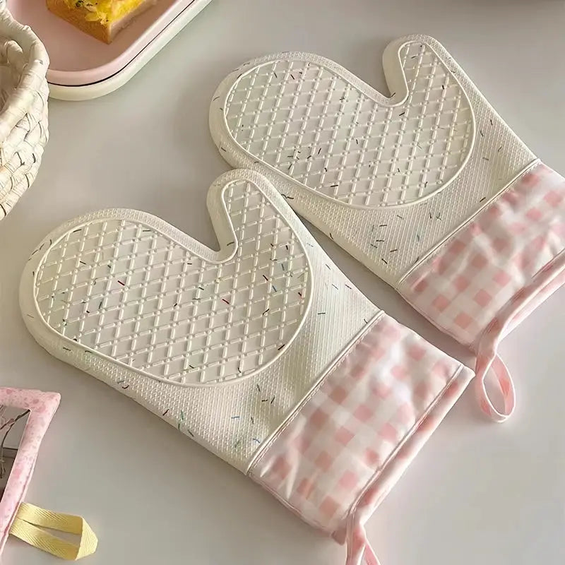 Silicone Oven Mitt | Heat Resistant | Thickened Silicone | One Size