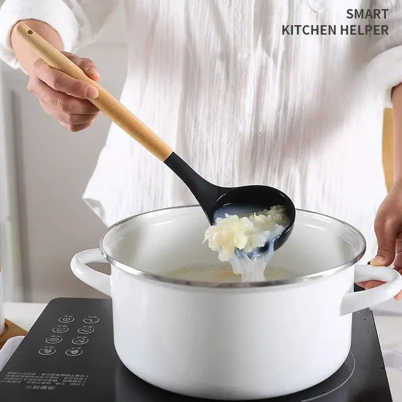12-piece Wooden Handle Kitchenware Set Silicone Non-stick Cooking Spatula Baking Set with Storage Bucket from PriceLows™