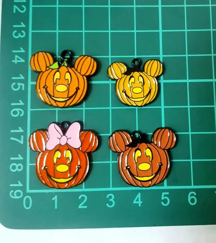 Halloween Pendant Charms | Metal Design | Cartoon Pattern | 10 Piece Set