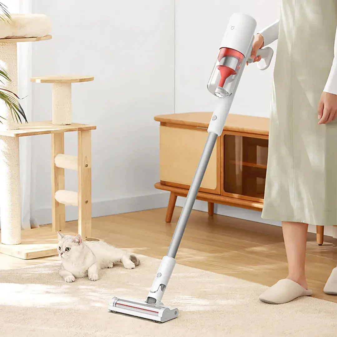 Cordless Vacuum | 16kPa Cyclone | 30-59 Min Runtime | Lite B204