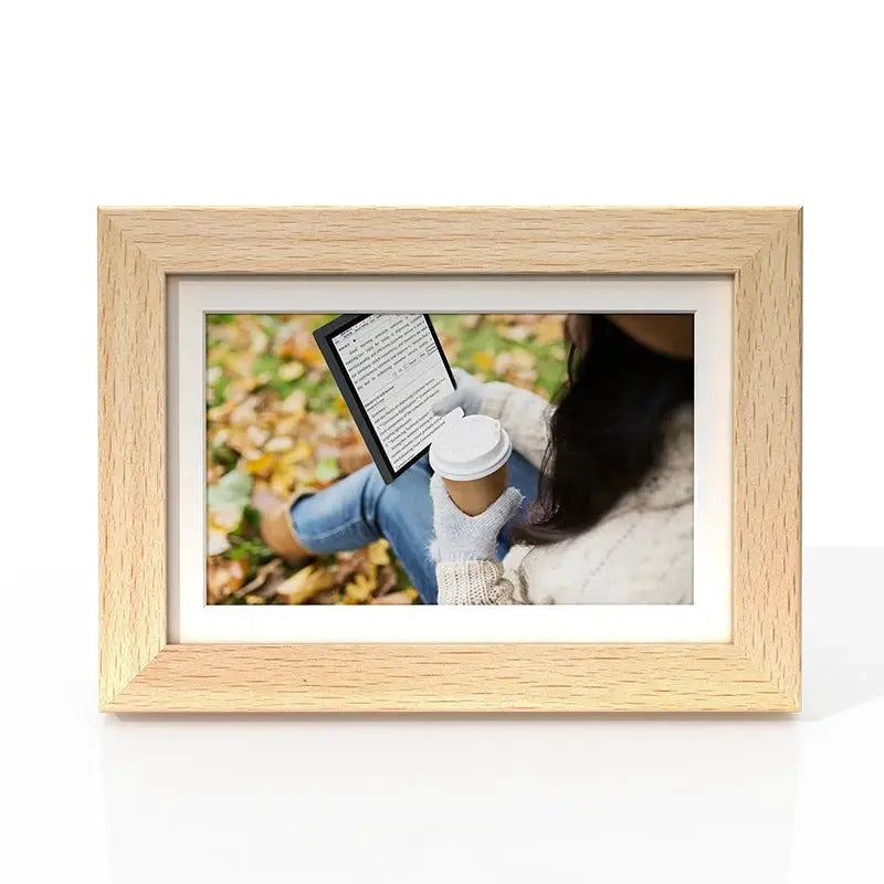 Fmily -oriented Hindetel 7.13 Inch Color E-ink Picture WiFi Digital Picture mount wooden frame for family gift remout update from PriceLows™