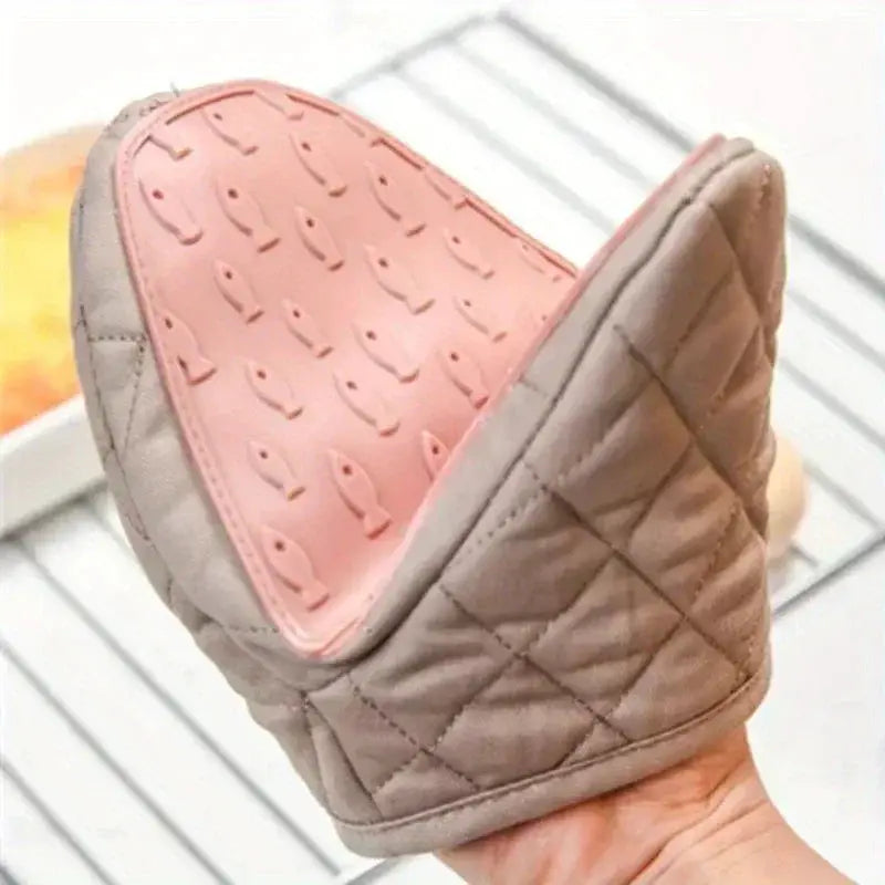 Oven Mitts | Silicone | Heat Resistant | One Size Fits Most