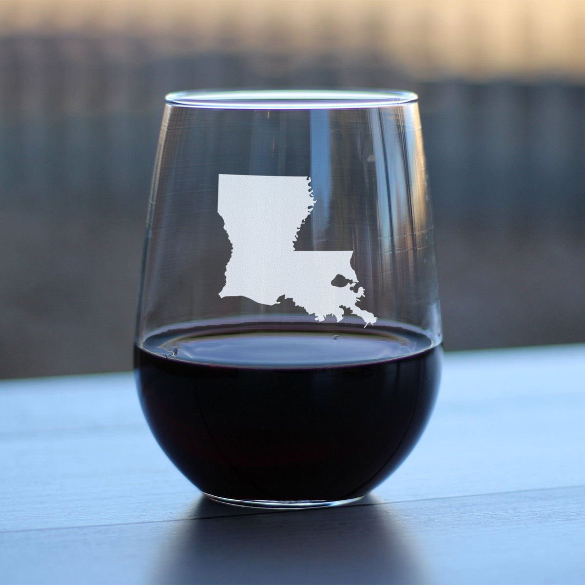 Etched Stemless Wine Glass | 17 oz | Dishwasher Safe | Louisiana State Outline