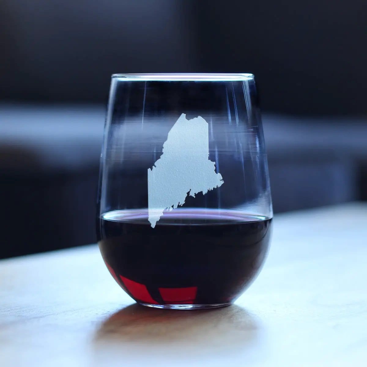 Etched Stemless Wine Glass | 17 oz | Dishwasher Safe | Maine State Outline