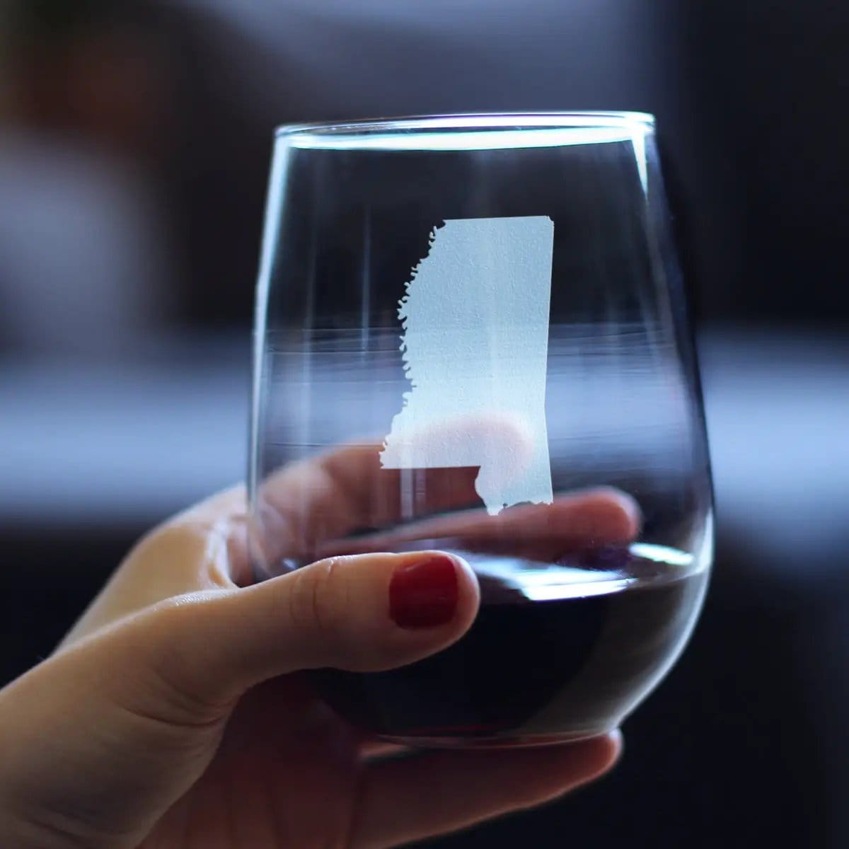 Etched Stemless Wine Glass | 17 oz | Dishwasher Safe | Mississippi State Outline