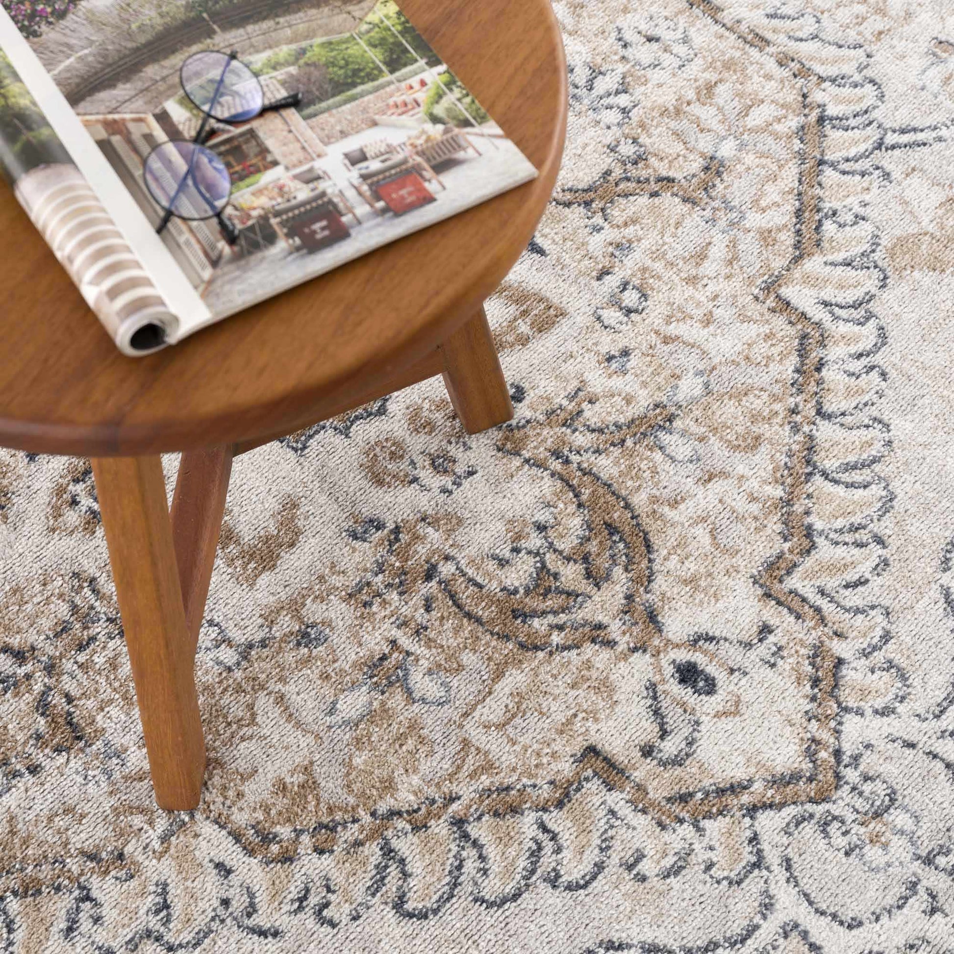 Mudgee Area Rug from PriceLows™