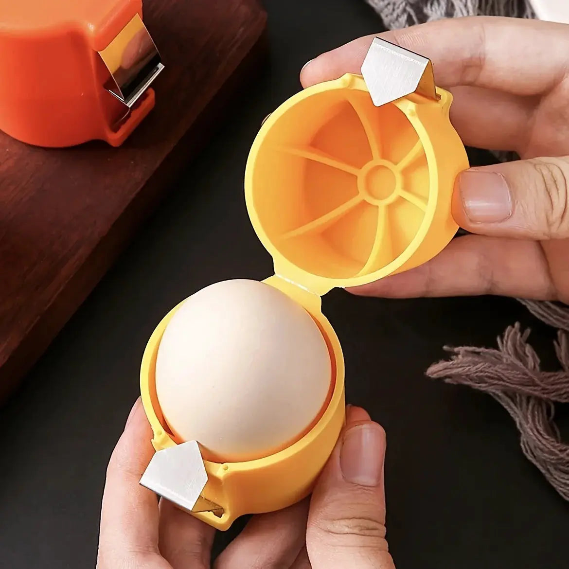 Plastic Egg Shell Opener Professional Manual Eggs Breaker Non-Stick Hand Eggshell Separator Multifunctional Kitchen Baking Tool from PriceLows™