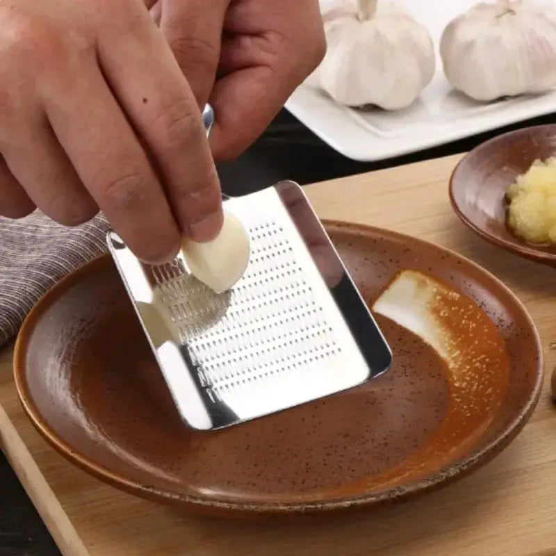 Garlic Ginger Press | Stainless Steel Blade | Ergonomic Handle