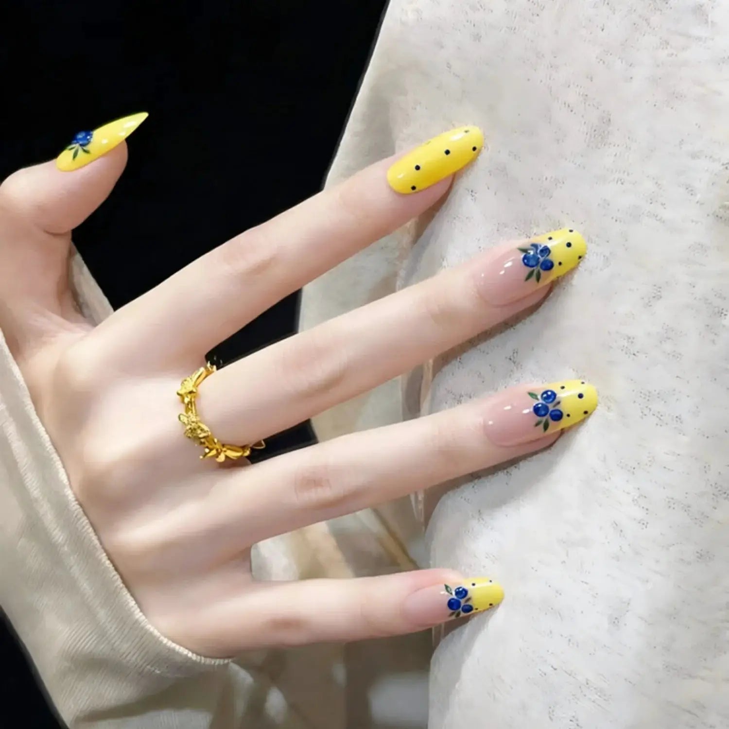 5D Hand Painted Nail Sticker Pastoral Blueberry Green Leaves Summer Fresh Style Self-adhesive Nail Decals Fruit Floral Manicure from PriceLows™