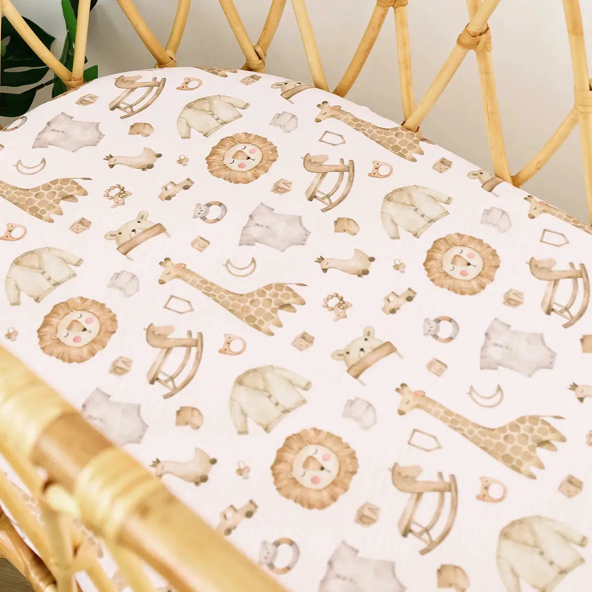 Elinfant 100% Polyester Baby Fitted Crib Sheet Soft Baby Mattress For Boys and Girls from PriceLows™