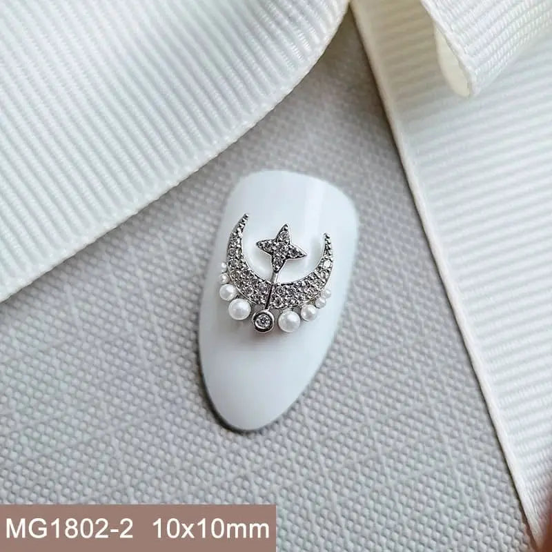 10pcs/lot Luxury Flower Love Heart Zircon Metal Nails Jewelry Material Decorations Nail Art Accessories Charms Parts Supplies from PriceLows™