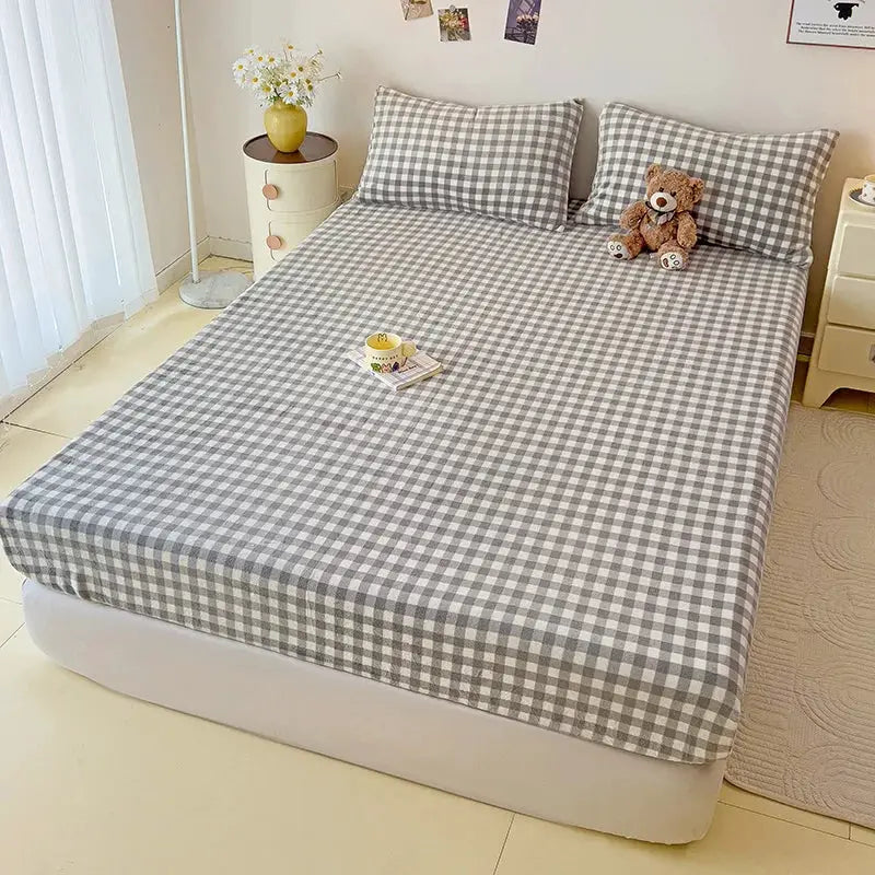 Fitted Bed Sheet | Polyester Fleece | Plaid Pattern | Single Queen King